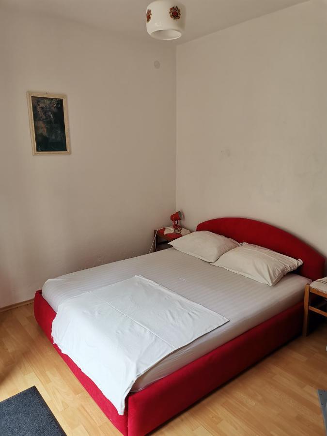 Apartments Radonic Хвар Екстериор снимка
