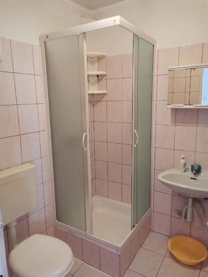 Apartments Radonic Хвар Екстериор снимка