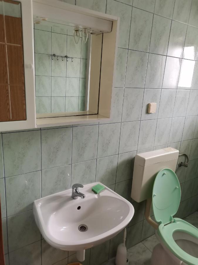 Apartments Radonic Хвар Екстериор снимка