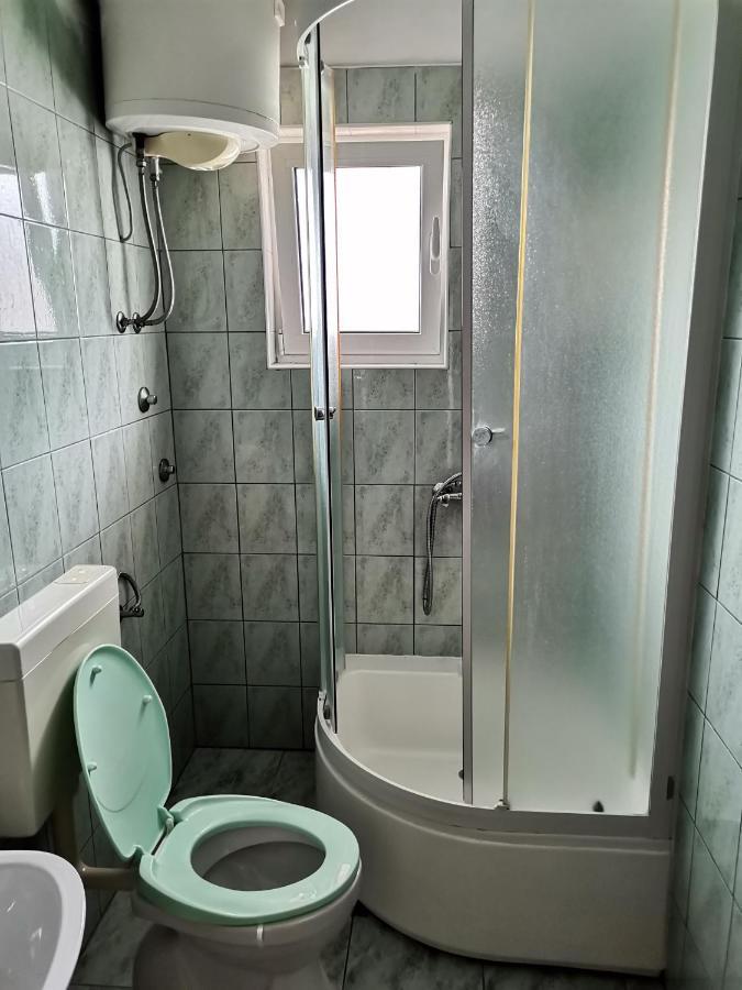 Apartments Radonic Хвар Екстериор снимка