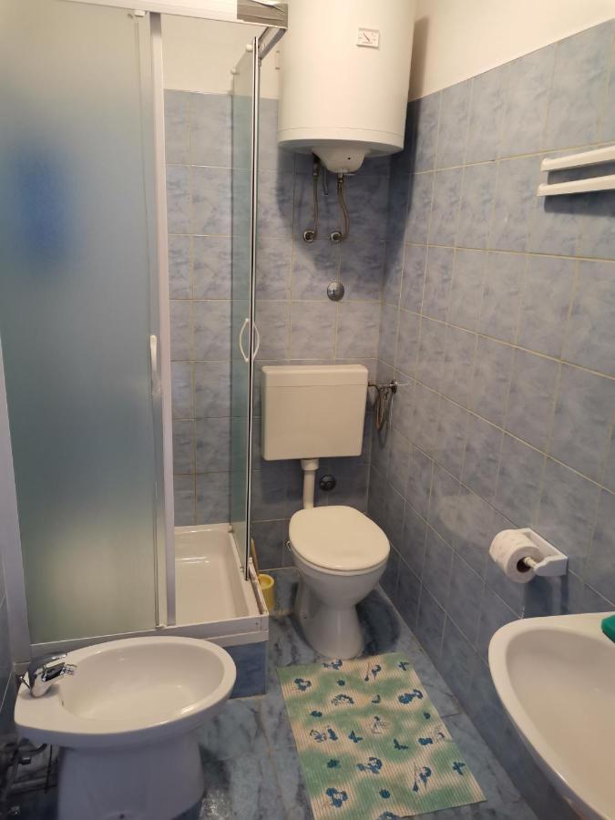 Apartments Radonic Хвар Екстериор снимка