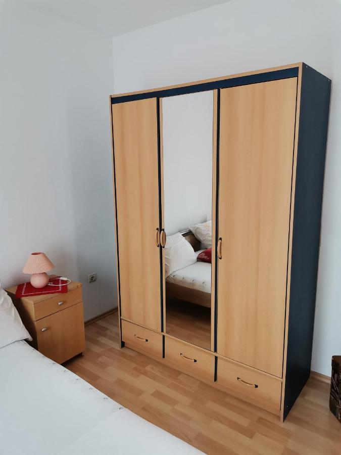 Apartments Radonic Хвар Екстериор снимка