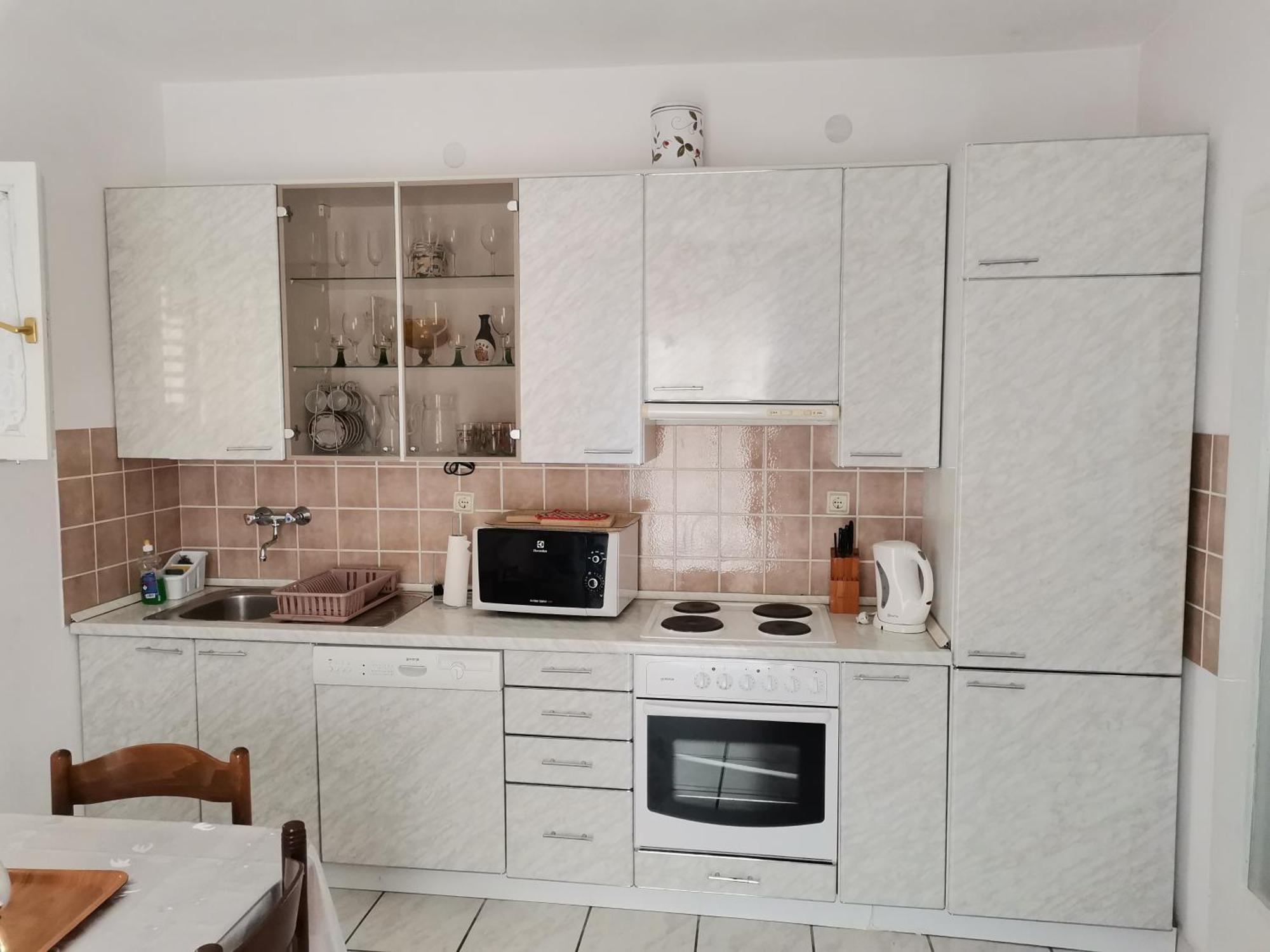 Apartments Radonic Хвар Стая снимка