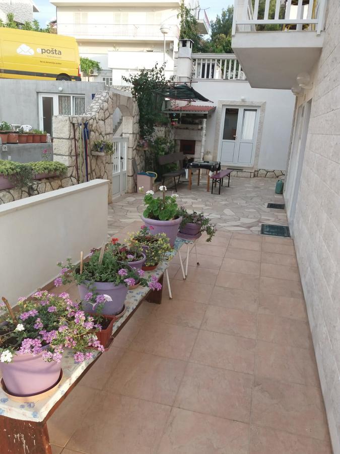 Apartments Radonic Хвар Екстериор снимка